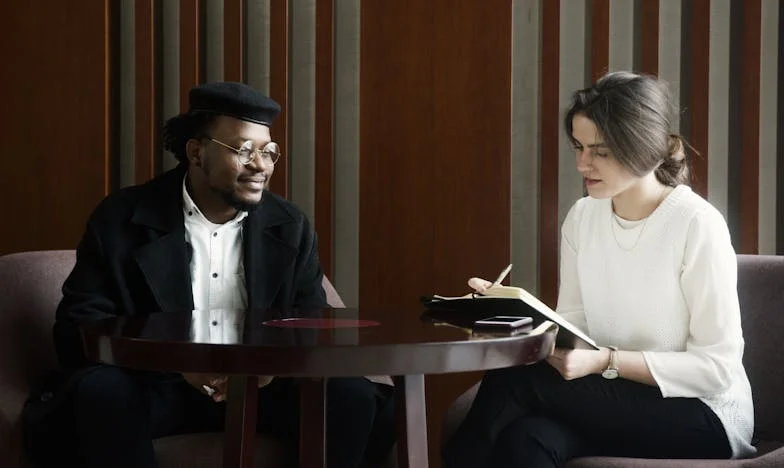 Невидимите жертви: История за себеотрицанието