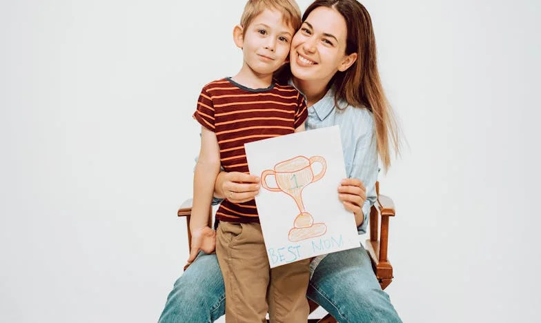 Сянката на миналото: Историята на една българска майка