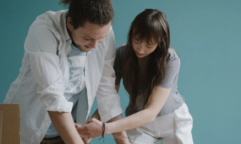 „Вече не виждам смисъл в сина ви, напускам го“ – изповедта на една българска майка