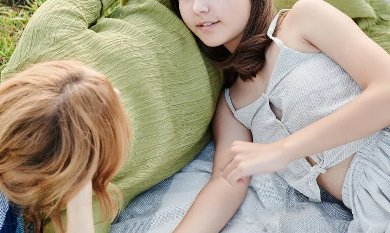 Зад затворените врати: Изповедта на една българка, която трябваше да избере между семейството и себе си