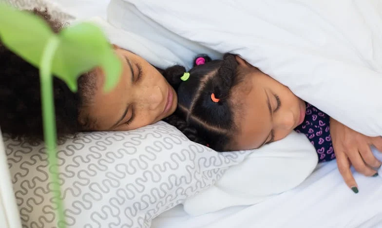 Дъщеря ми се омъжва за наш връстник: Изповедта на една майка