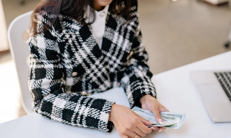 Двадесет години лъжа: Истината на един съботен сутрин