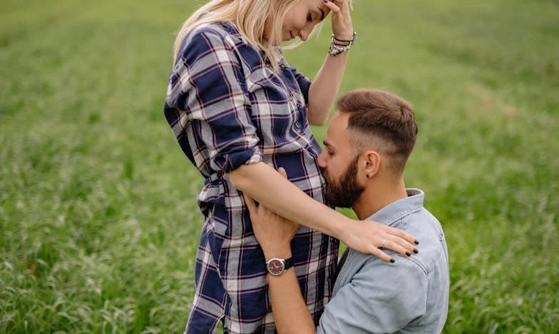 Изключена от сватбата на доведената ми дъщеря: Бях ли някога част от това семейство?