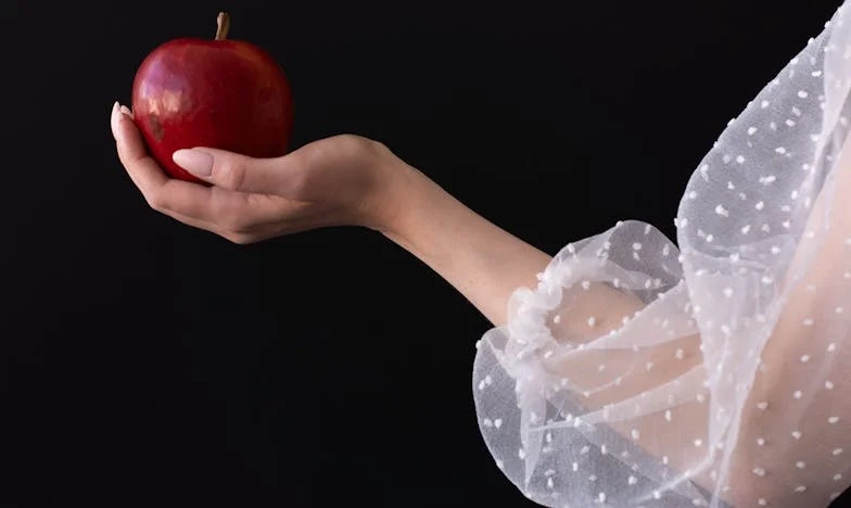 Не казах на съпруга си колко печеля – сега съм сама, но най-сетне спокойна. Заслужаваше ли си?