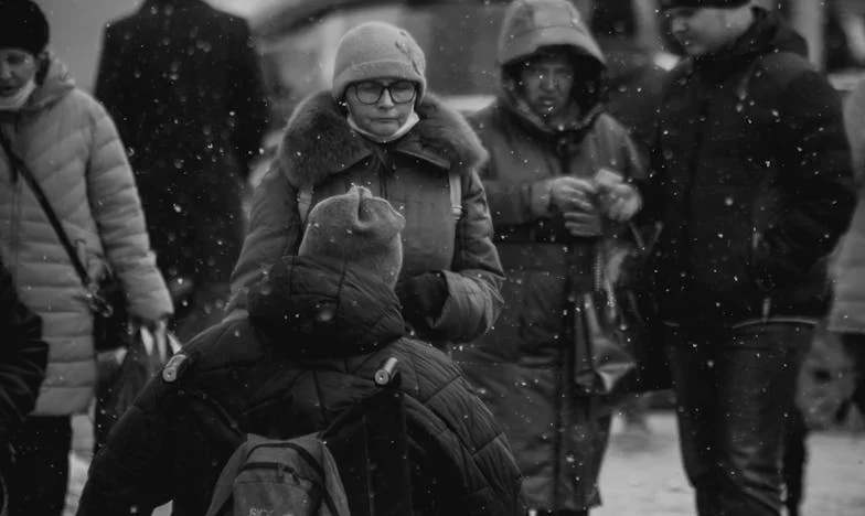 Срамът на бала: История от панелен блок в София