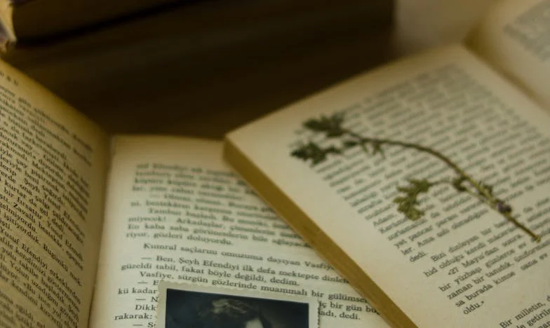 Тежестта на една чаша вода: История за товара, който носим