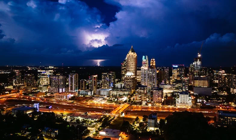 Когато домът ти вече не е твой: Историята на една българска свекърва