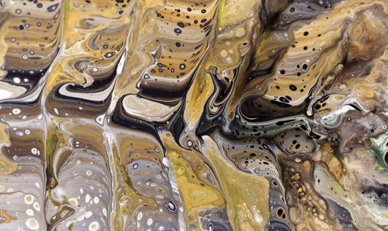 Когато любовта идва късно: Дали да послушам сърцето си или дъщеря си?