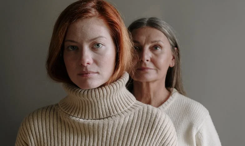 Когато мама се нанесе при нас: История за границите, прошката и втория шанс