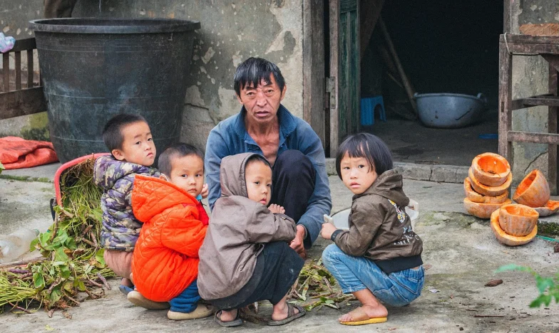 Когато свекървата влезе без покана: Истината зад затворените врати