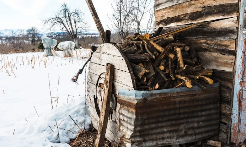 Осемнадесет години на една маса: Истината зад ъгловия стол