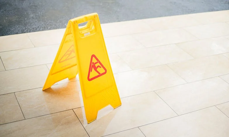 Трябва ли да жертваш щастието си заради мързелива сестра и майка? Историята на Елица