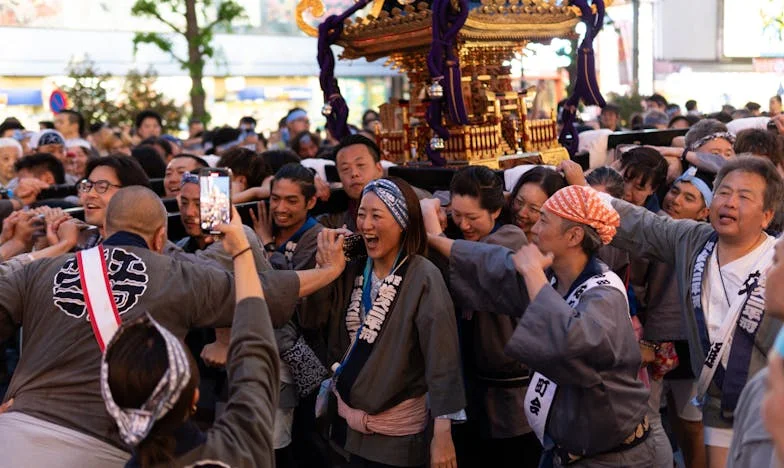 Кофата с презрелите домати и неочакваният подарък за сина ни