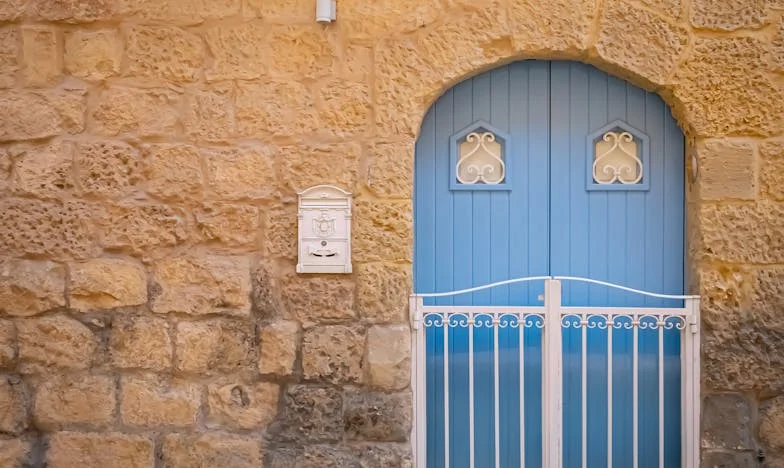 Последното сбогом на малкия Александър: Когато детството свършва твърде рано