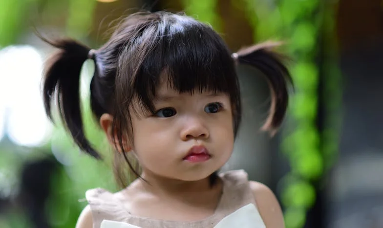 Сянката на миналото: Историята на един баща между любовта и спомена