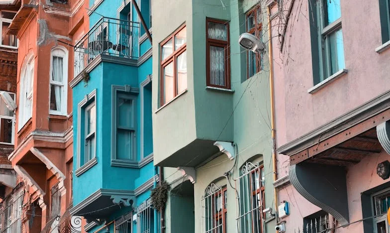 Верига от недоразумения: Пукнатината на раздор в семейството Георгиеви