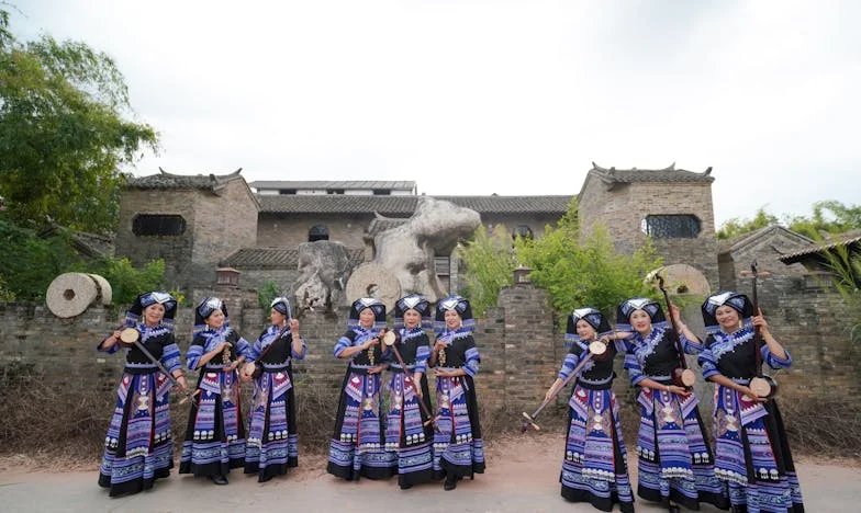 Къщата на баба – нашият затвор или нашето спасение?