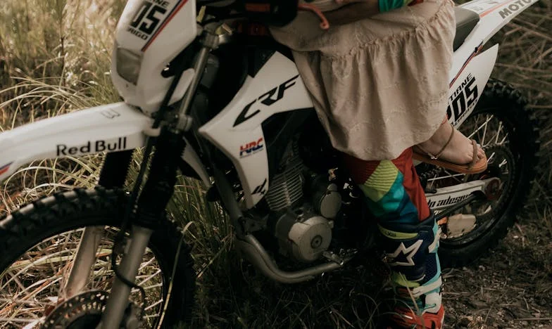 Когато брат ти поиска подслон: История за предателството, прошката и границите в семейството