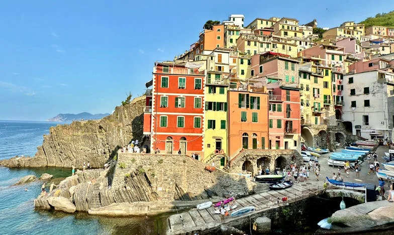 Когато домът се превърне в бойно поле: Истината за наследството на семейство Георгиеви