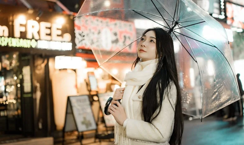 Когато миналото не иска да си тръгне: Новата приятелка на бившия ми съпруг преобърна живота ми