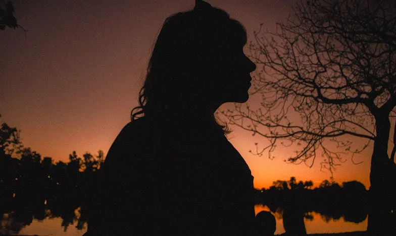 В сянката на обедната почивка: Когато доверието се продава