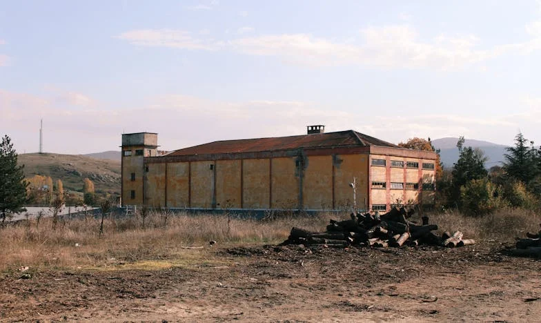 Малкият Иван и голямото сърце: История за смелостта да бъдеш добър