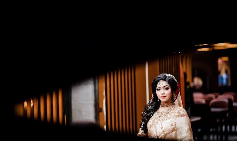 Мамо, не казвай на никого, че живееш при мен