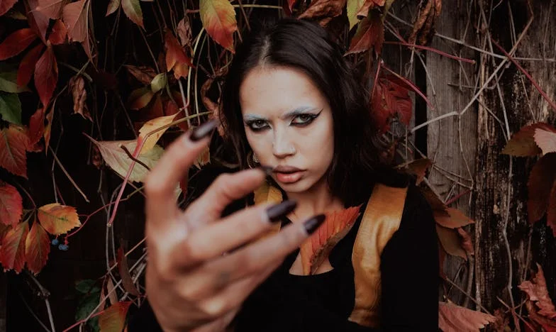 Остави ни заради любовницата си, но накрая остана сам