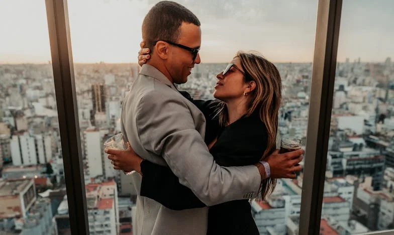 Сянката на миналото: Историята на Мария, Красимир и Олга