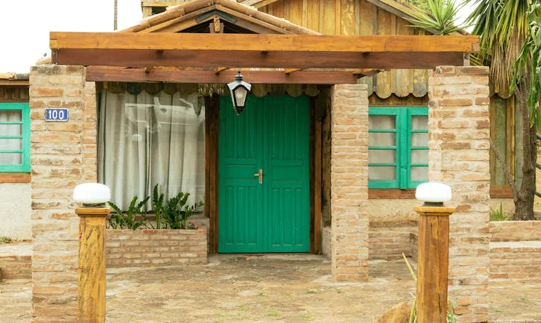 Между вината и желанието: Моят живот в сянката на семейството