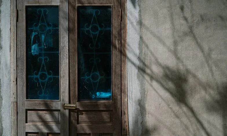 Никога не успях да кажа на мама, че съм бременна – история за семейство, тайни и болка, която остава завинаги