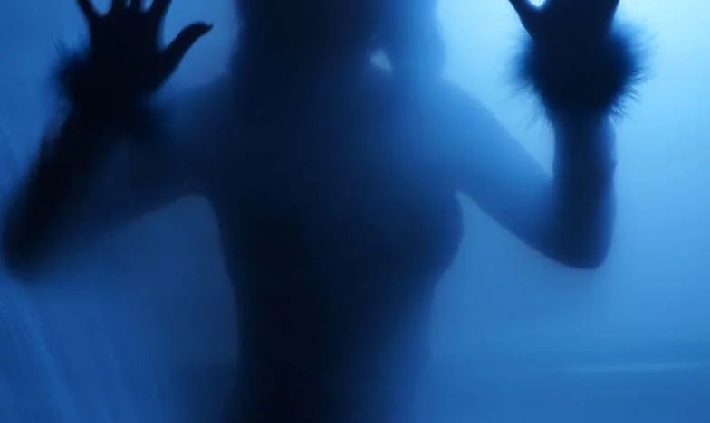 Когато любовта боли: История за майка, дъщеря и изгубения внук