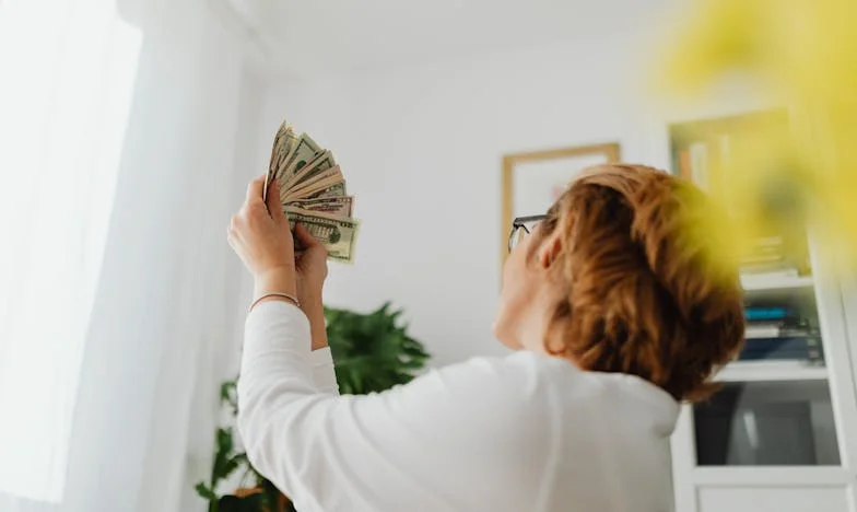 Пиршеството на жена ми и тъща ми, докато аз ядох остатъци