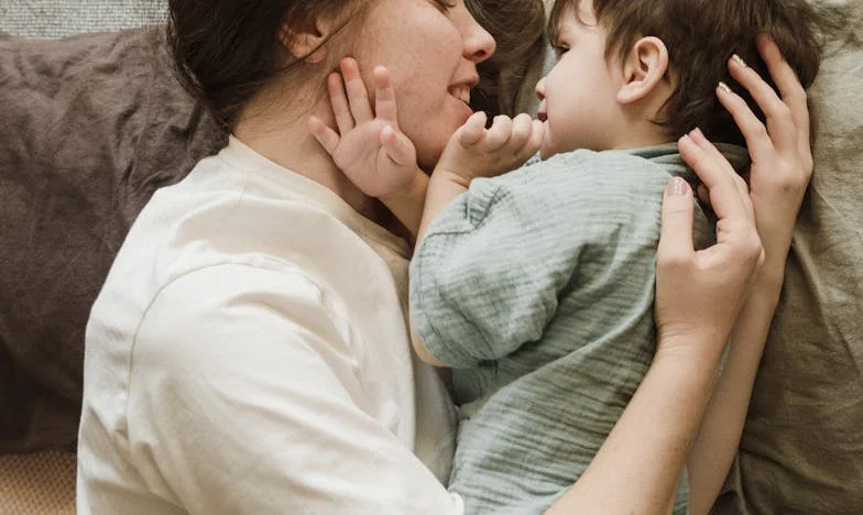 Семейството ни изцеждаше до последната капка: Как най-накрая се осмелихме да се изправим и намерихме щастието си