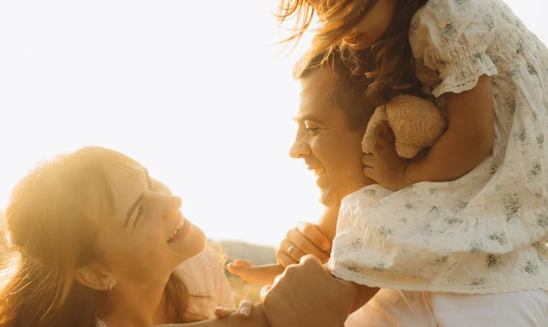 Когато тишината стана наш дом: Историята на Мария и Иван