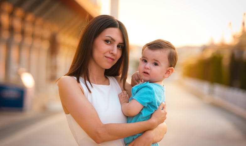 Той ме остави с пет деца — 30 години по-късно истината преобърна всичко