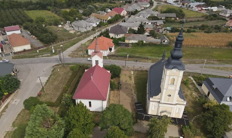 Zatruty prezent: historia miłości, długu i zdrady w rodzinie