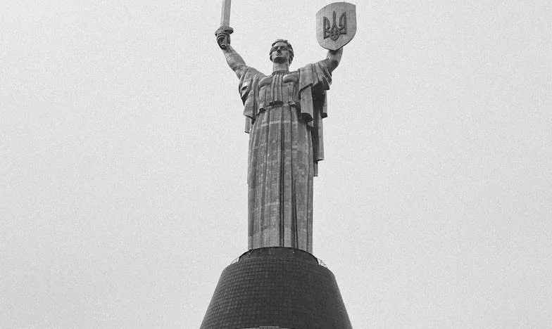 Czwarte dziecko: Gdy miłość nie wystarcza na wszystko. Moja walka o rodzinę i siebie