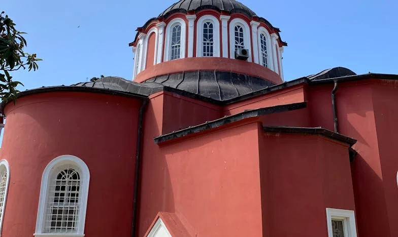 Jedna noc na komisariacie: Jak matczyna troska zmieniła moje życie na zawsze