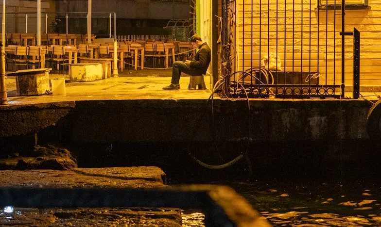 Tajemniczy Gość: Dramat rodzinnego ciepła