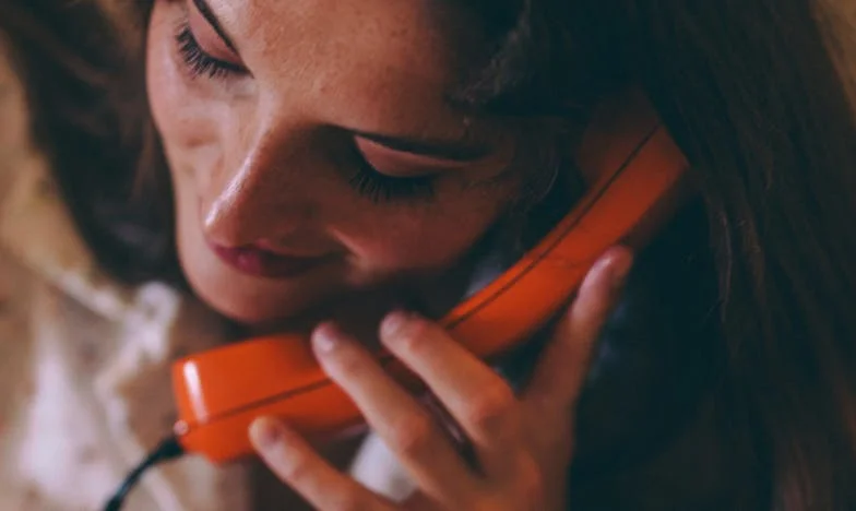 Zwycięstwo wśród burzy: Jak z bezdomnej stałam się głosem naszej społeczności