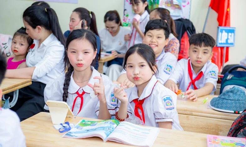 Obcy w moim domu: Jak wyrzuciłam własnego brata i przestałam się wstydzić swoich granic