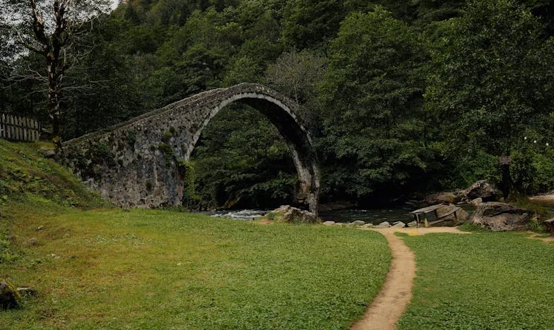 Dowiedziałam się o jego zdradzie, leżąc w szpitalu: Moje życie między bólem a zdradą