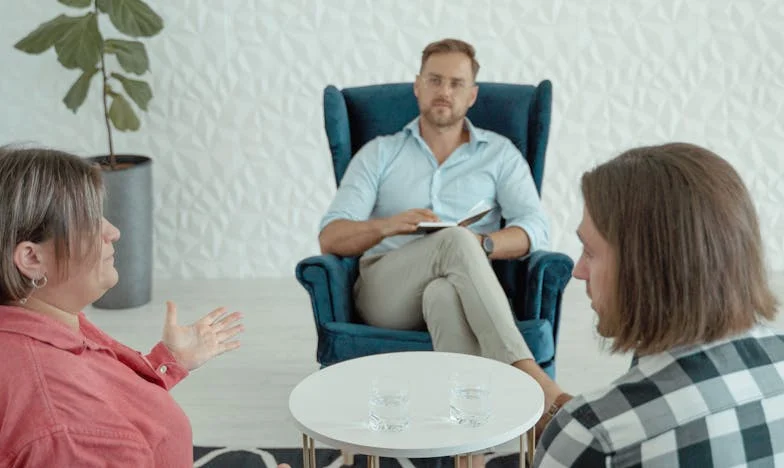 Dwanaście lat kłamstw: Jak jedno wyznanie męża rozbiło naszą rodzinę