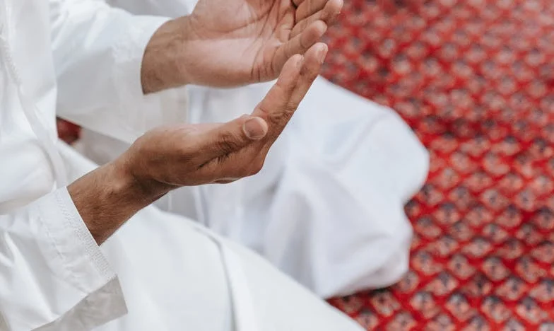 „Jeśli nie umiesz utrzymać porządku, pakuj się” – Moja walka z obsesją męża, która rozbiła naszą rodzinę