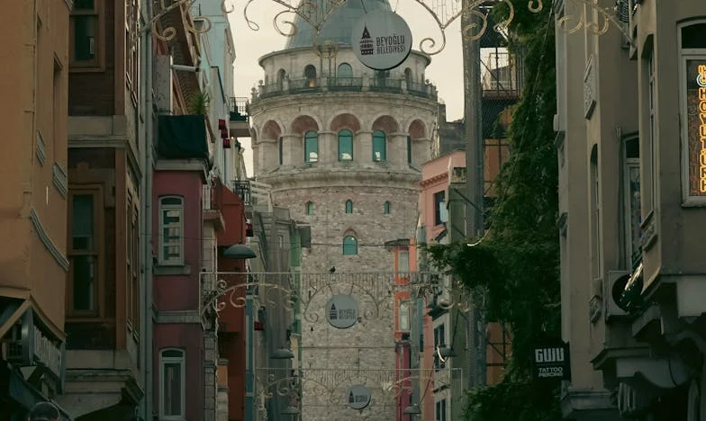 Kiedy wszystko się wali: Jak odnalazłam siebie po trzydziestu latach małżeństwa z Andrzejem