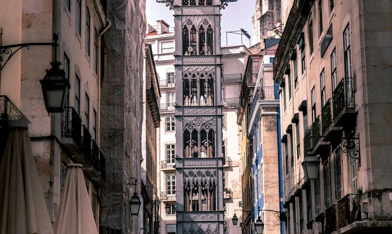 Między długami a matczyną miłością: Jak teściowa odebrała mi spokój i czas z synem