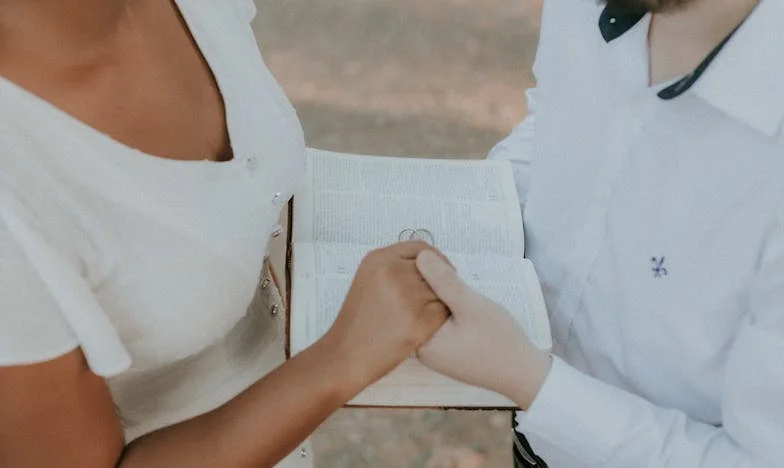 Wyrzuciłam ciotkę męża z domu: jej bezczelność nie znała granic. Czy postąpiłam słusznie?