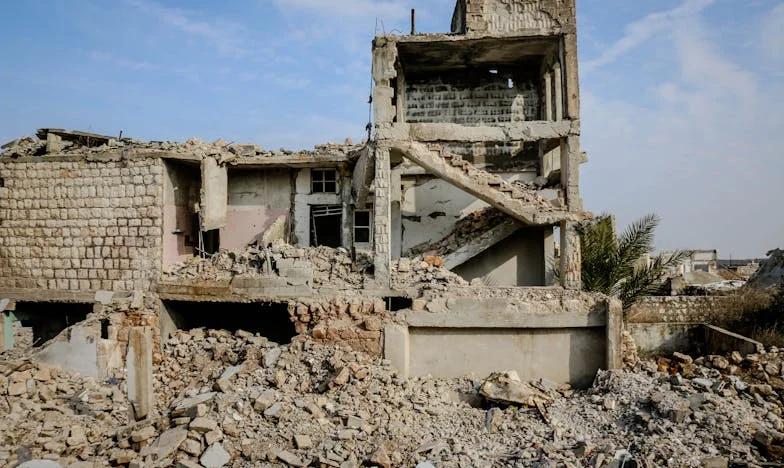 Między Tradycją a Miłością: Historia Rozdartej Rodziny