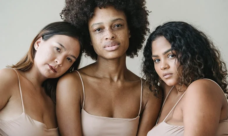 Mój syn nie będzie kurą domową! – Opowieść o rodzinnych konfliktach, które zmieniają życie